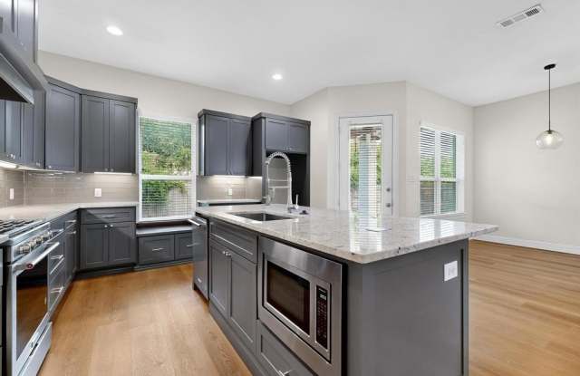 404 Templeton Drive - 404 Templeton Drive, Fort Worth, TX 76107 404 Templeton Drive - 404 Templeton Drive, Fort Worth, TX 76107