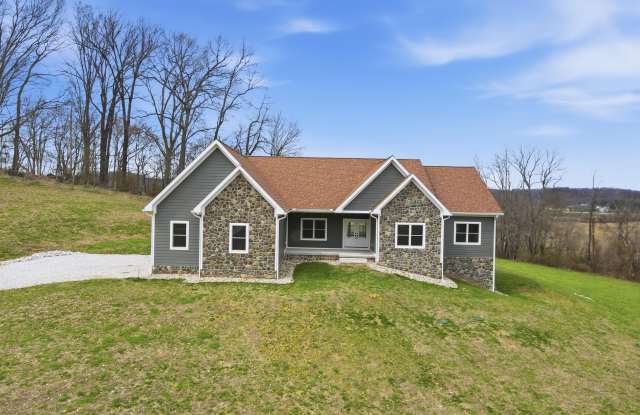 3597 Country Club Road SW Gallery 4