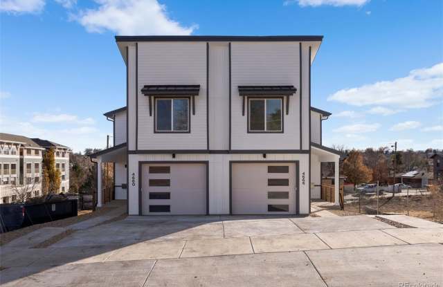 Brand New 4BD, 4BA Half-Duplex in Villa Park photos photos