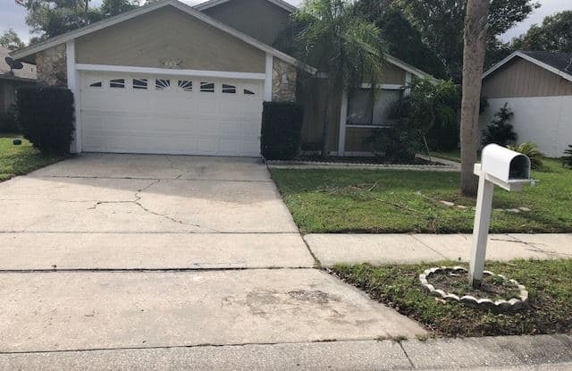 662 STANHOPE DR - 662 Stanhope Drive, Casselberry, FL 32707