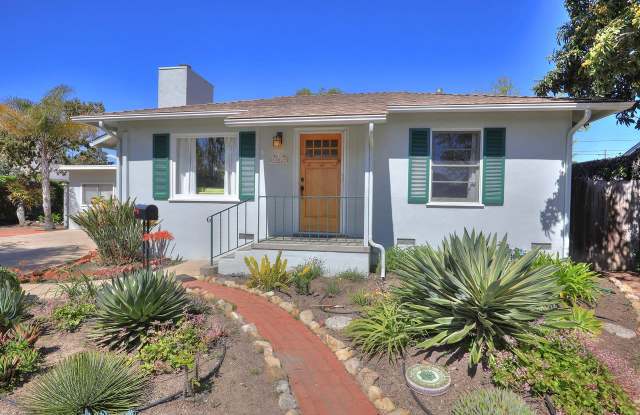 802 Kentia Avenue photos photos