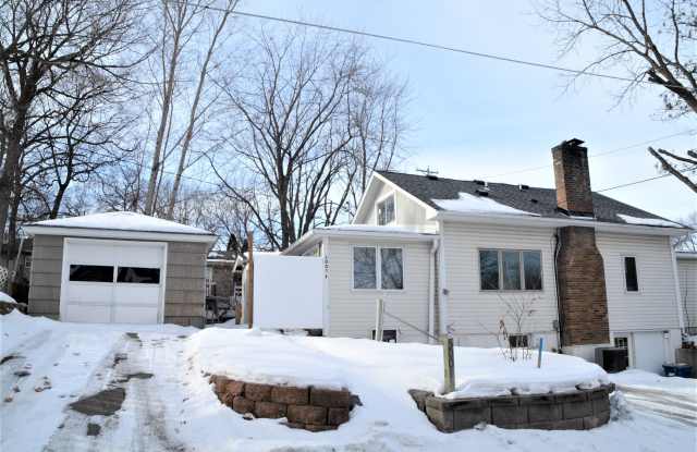 5001 Shoreline Drive - 5001 Shoreline Drive, Mound, MN 55364