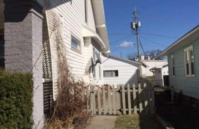 1026 S Paxton Gallery 4