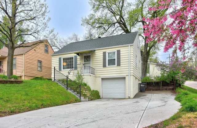 2630 North 70th Street photos photos