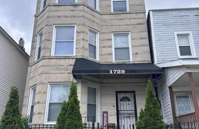 1729 N Kedzie Avenue photos photos