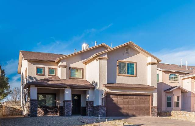 Stunning 3 Bedroom, 2.5 Bath home in West El Paso! Gallery 3
