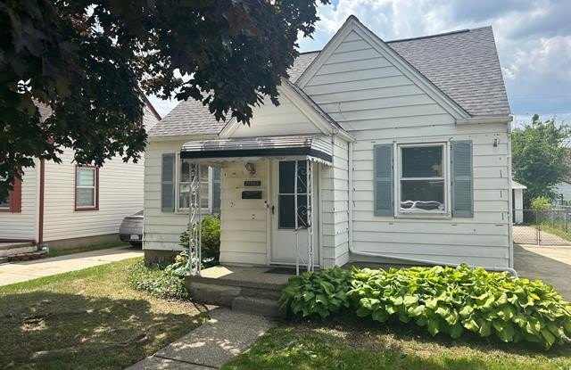 24907 Wilmot Avenue photos photos