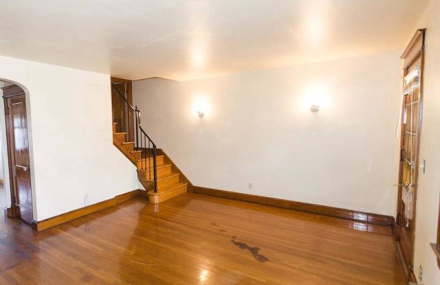 5124 NORTH CAPITOL ST NW Gallery 3