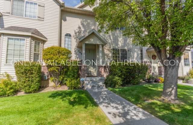 763 E 80 S photos photos