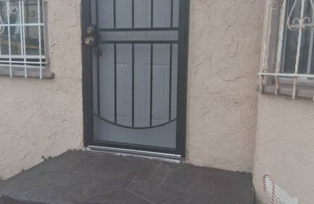 95th Street, Los Angeles CA 90044 photos photos