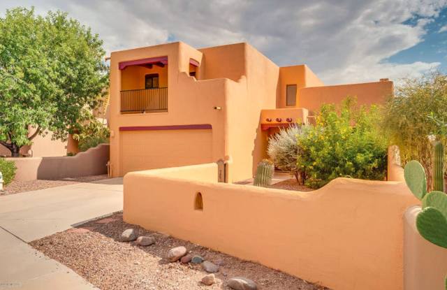Charming 3 Bedroom 2  1/2 Bath Sante Fe Home in Desirable Northwest Subdivision photos photos
