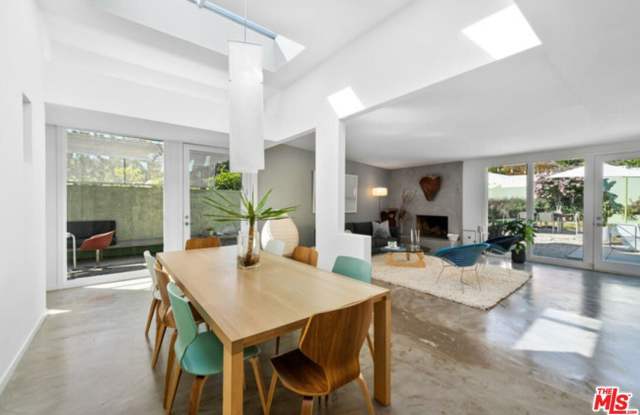 18105 Sandy Cape Dr - 18105 Sandy Cape Drive, Topanga, CA 90265