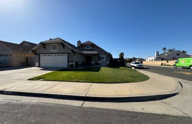 Charming 3bd/2bath Home in Santa Maria photos photos