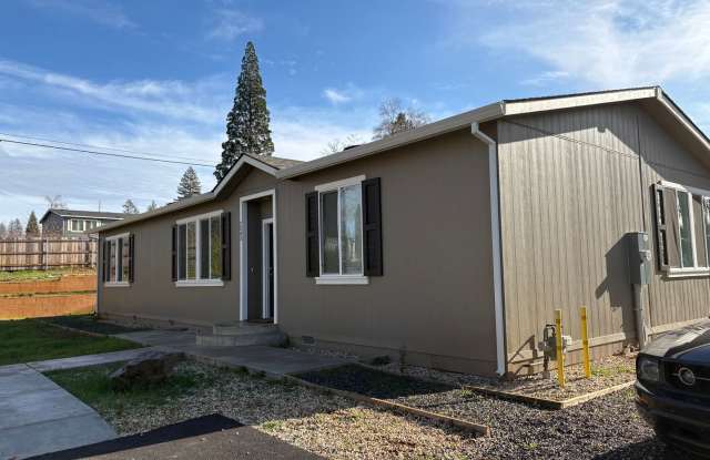 7045 Molokai Drive - 7045 Molokai Drive, Paradise, CA 95969