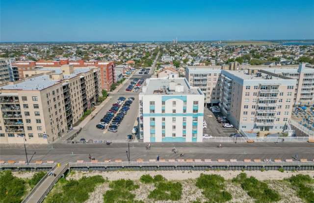 10 Franklin Boulevard unit: 208 photos photos