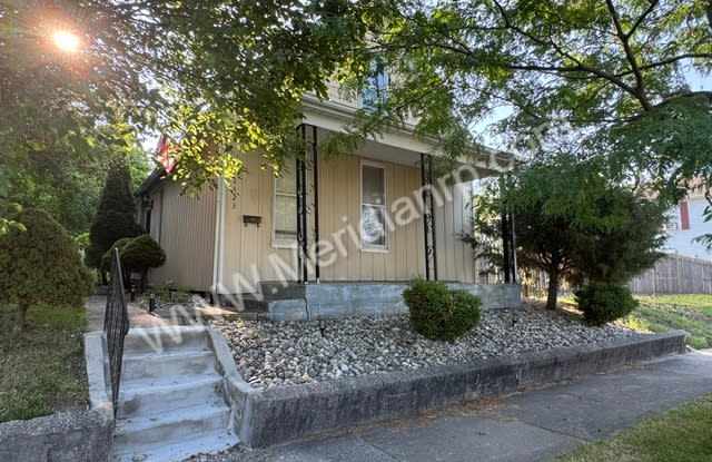 1323 Grant Avenue Gallery 1