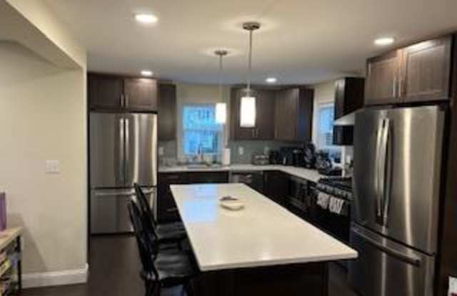 70-72 Stanley Ave. photos photos