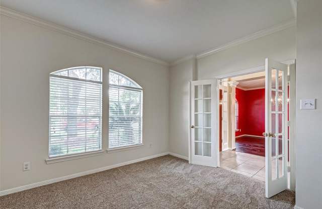 1807 Garden Terrace Drive Gallery 4
