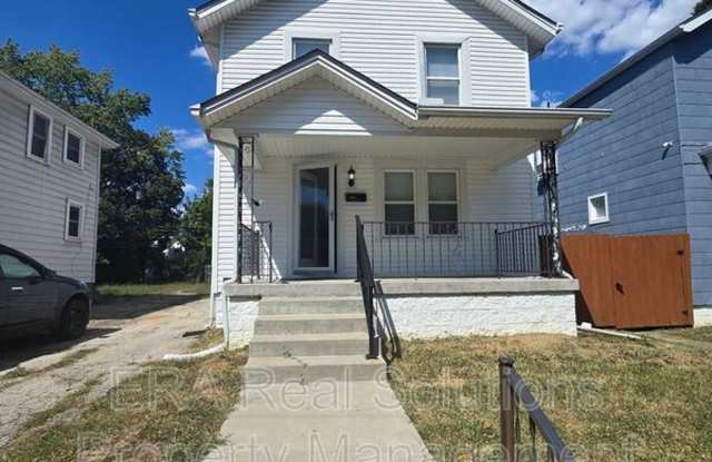 1476 E 21st Ave photos photos