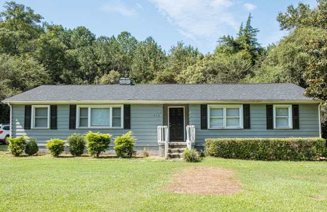 212 Capps Hill Mine Road - 212 Capps Hill Mine Road, Mecklenburg County, NC 28216