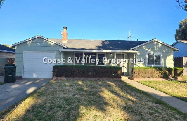 Wonderful North Salinas Home for RENT!!! photos photos