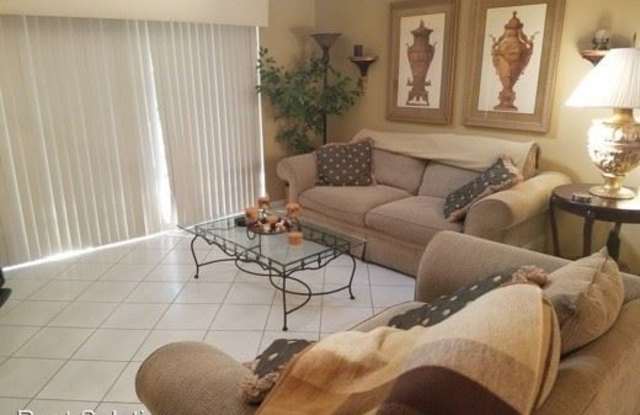 1182 Pineridge Circle W. Unit E3 Gallery 3