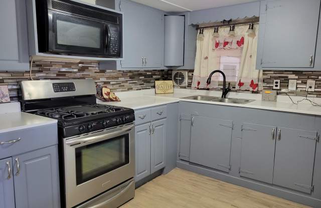 2460 E Main Street - 2460 E Main St, Mesa, AZ 85213