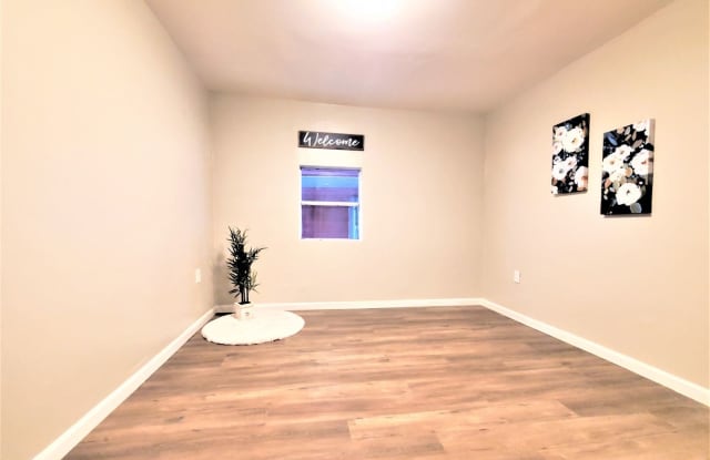 931 Wood St - 931 Wood Street, Oakland, CA 94607