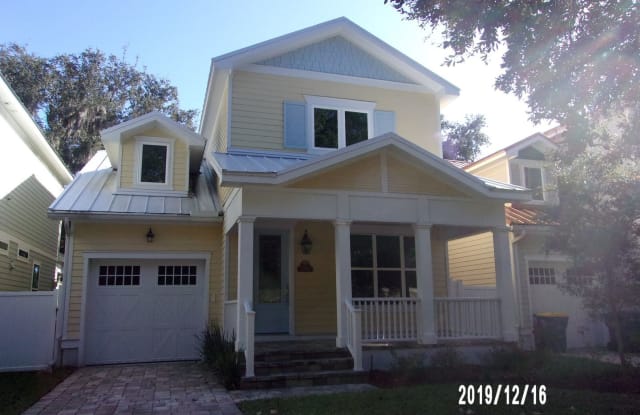 1949 Amelia Oaks Dr - 1949 Amelia Oaks Drive, Fernandina Beach, FL 32034