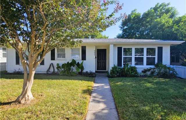4837 Monette Drive Gallery 2