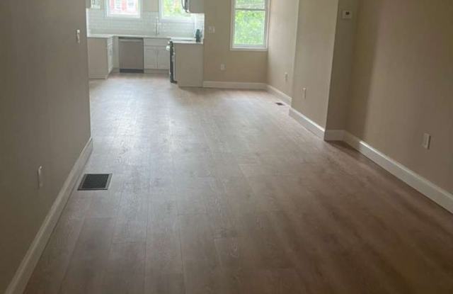 Spacious 3-Bedroom, 2-Bath Home with Modern Comforts photos photos Spacious 3-Bedroom, 2-Bath Home with Modern Comforts photos photos