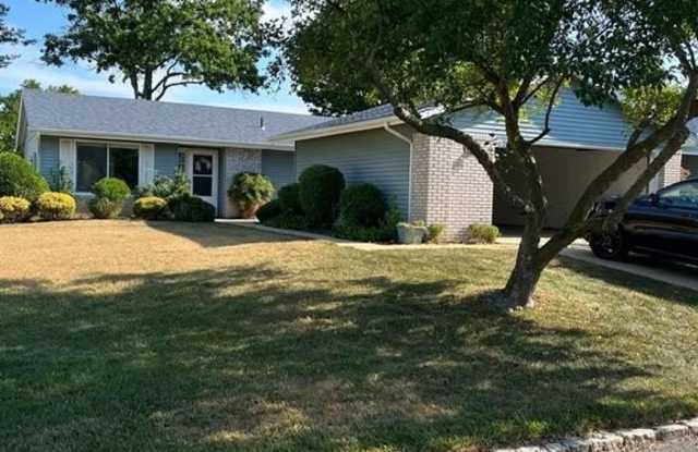 402 Metuchen Drive photos photos