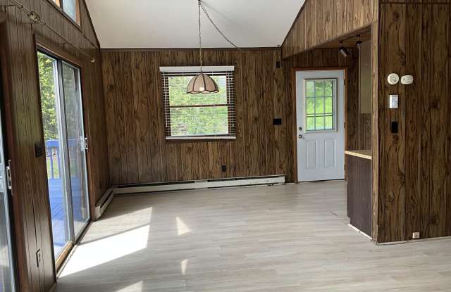 154 Parkwood Drive lot: 110 Gallery 3