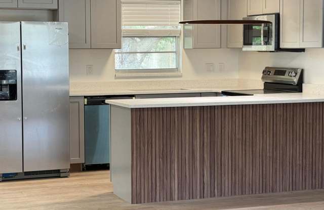 Newly Remodeled - 3 bedroom 2 bath - Ready to Move In! photos photos