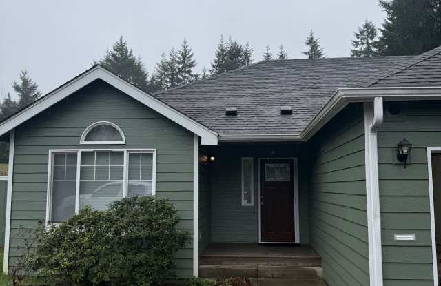 1480 Southeast Cole Road Unit #C photos photos