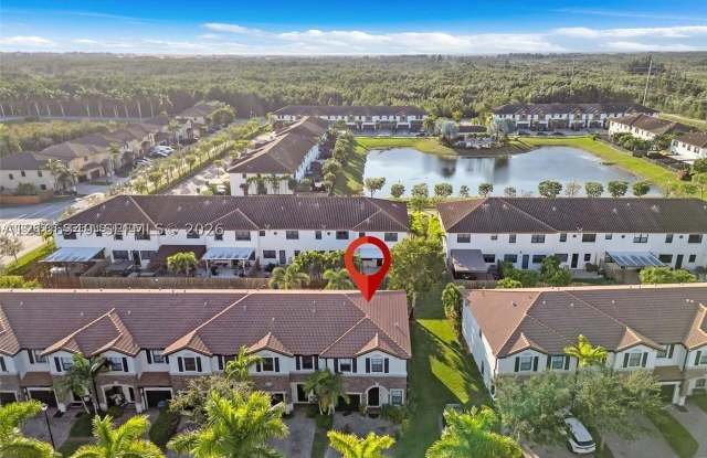4258 SW 164th Path Gallery 4