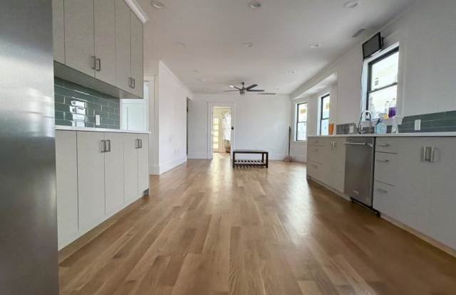 96 Swan St. photos photos