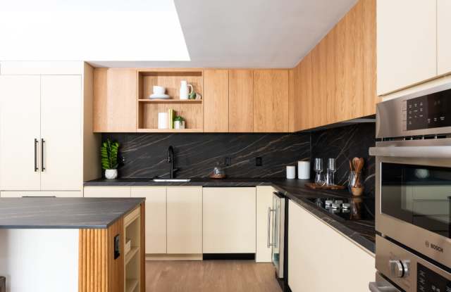 Accolade photos photos