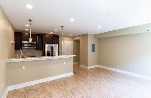 14th St Corridor-Bright Two Bed, Two Bath Rental unit w/Large Private Patio + Parking Spot photos photos