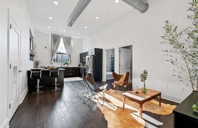 5267 Holmes St photos photos