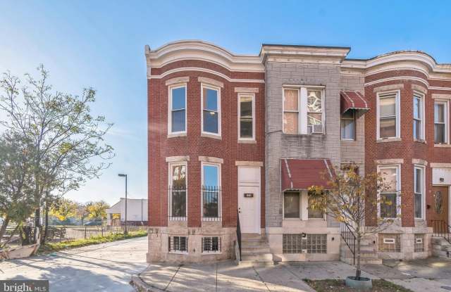 1243 E LANVALE Street photos photos
