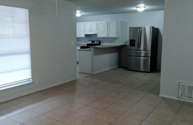 Elegant 2BR Home in NE San Antonio photos photos