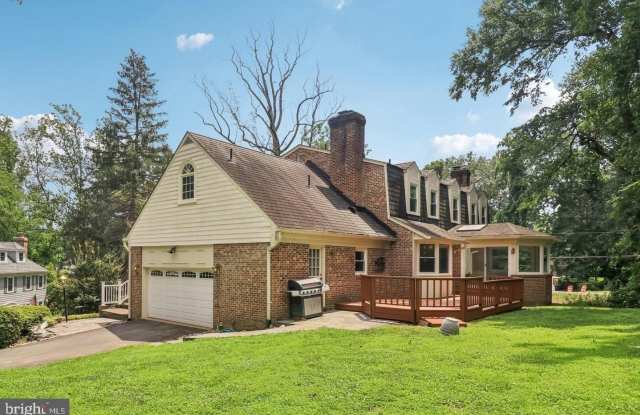 7518 OLD DOMINION Drive Gallery 3