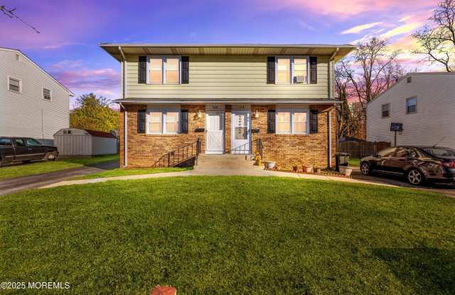 144 New Cedar Lane photos photos