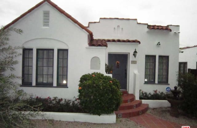 8819 DORRINGTON Avenue - 8819 Dorrington Avenue, West Hollywood, CA 90048