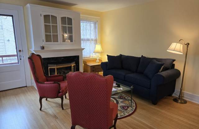 Furnished charming 2 Bedroom in Downtown Madison Gallery 3