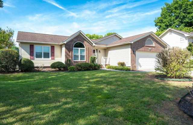176 Hunters Run Circle NW photos photos