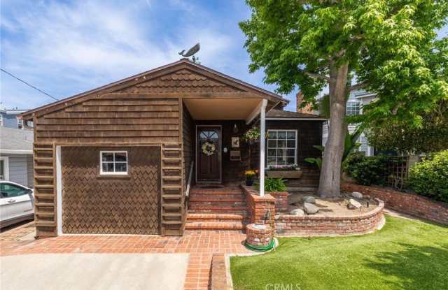 2304 Pine Avenue Gallery 2