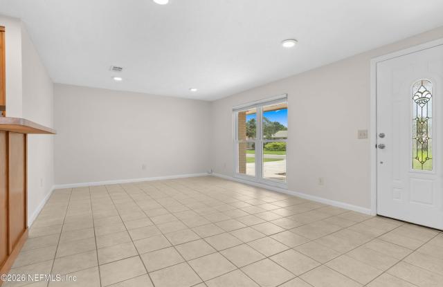 250 NAUTICAL Boulevard S Gallery 3