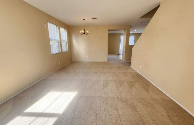 Spacious 4 bedroom home in North Las Vegas photos photos Spacious 4 bedroom home in North Las Vegas photos photos